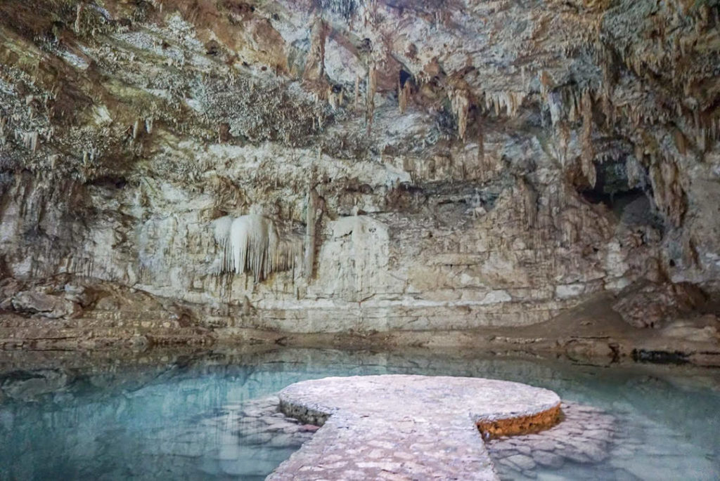 Cenote Suytun cave