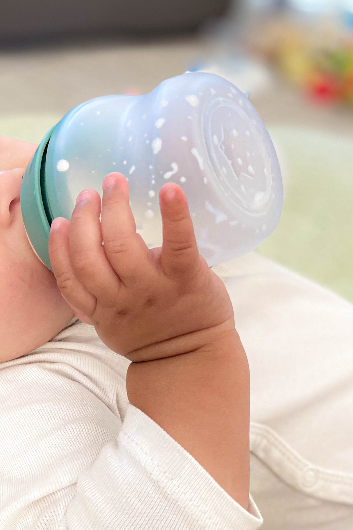 Traveling with Baby Bottles: Navigating the Airport and Security