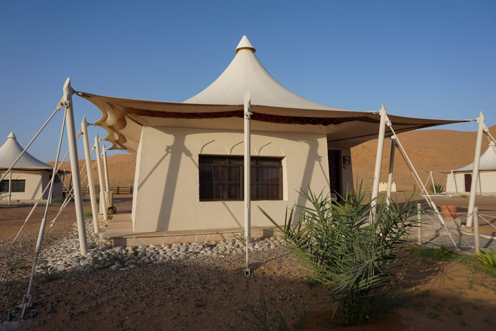 Glamping tent in the desert - family vacation covid