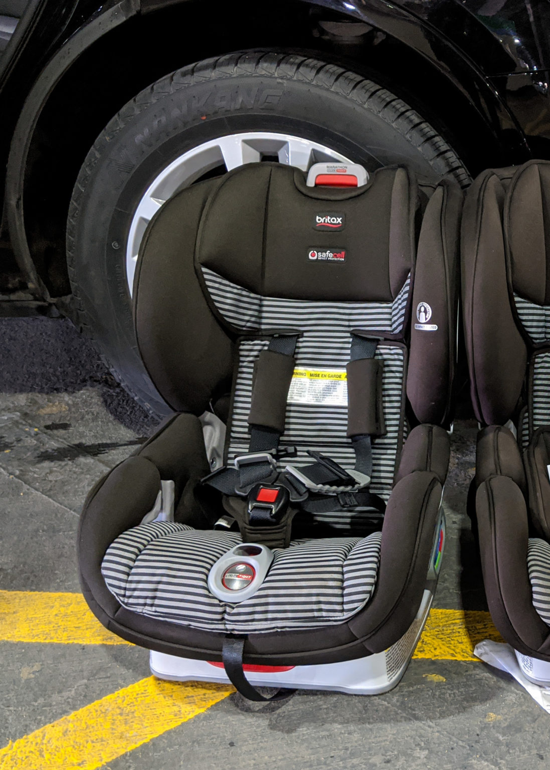 Traveling with car seats the easier way with WAYB’s Pico Familee Travel