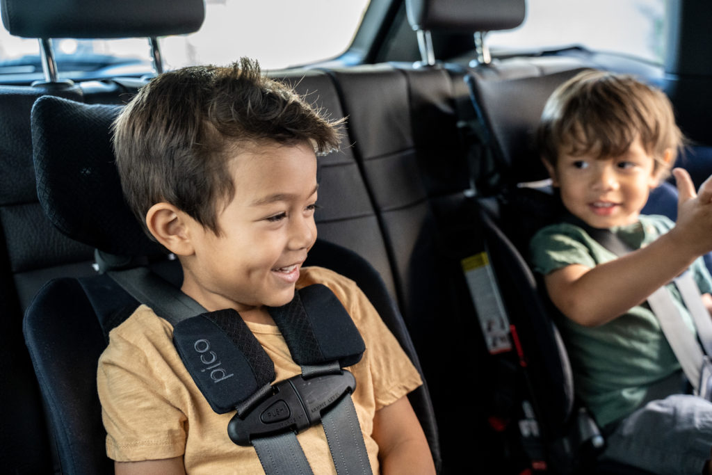 Mixed kids in WAYB Pico travel car seats